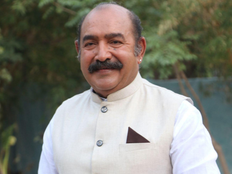 Mr Vijayakumar